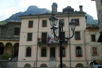 Centro di Campertogno - Casa Parrocchiale